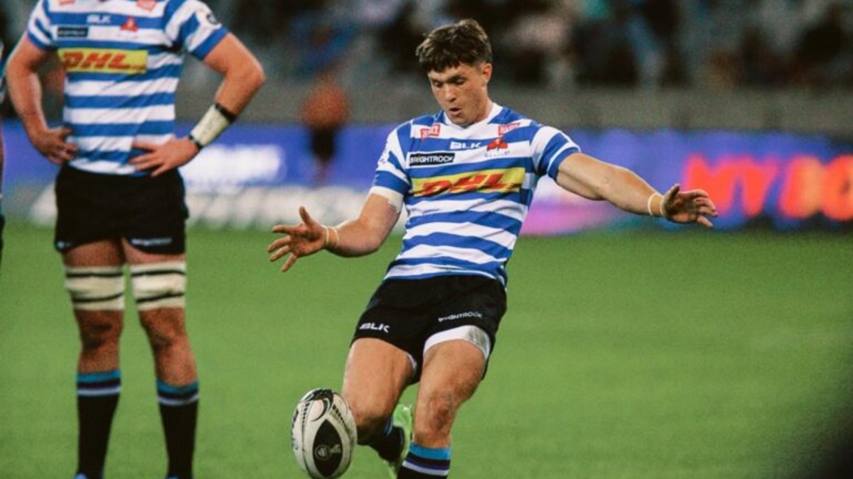 Stormers flatten Bulls to keep semi final hopes alive.