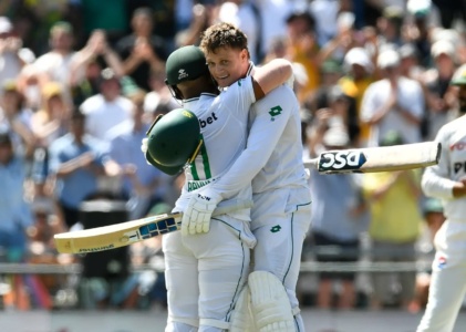 King Rickelton outshone Cape sun as Proteas dominate