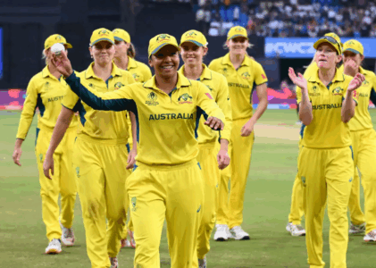 King’s Record-Breaking Spell Powers Australia to Dominant Win Over South Africa