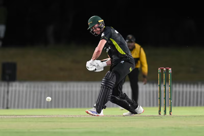 De Villiers leads Warriors to dominate win over Boland