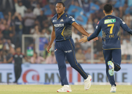 Rabada, Holder setup Titans nervy win over Punjab